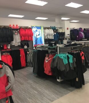 sports-experts-atmosphere